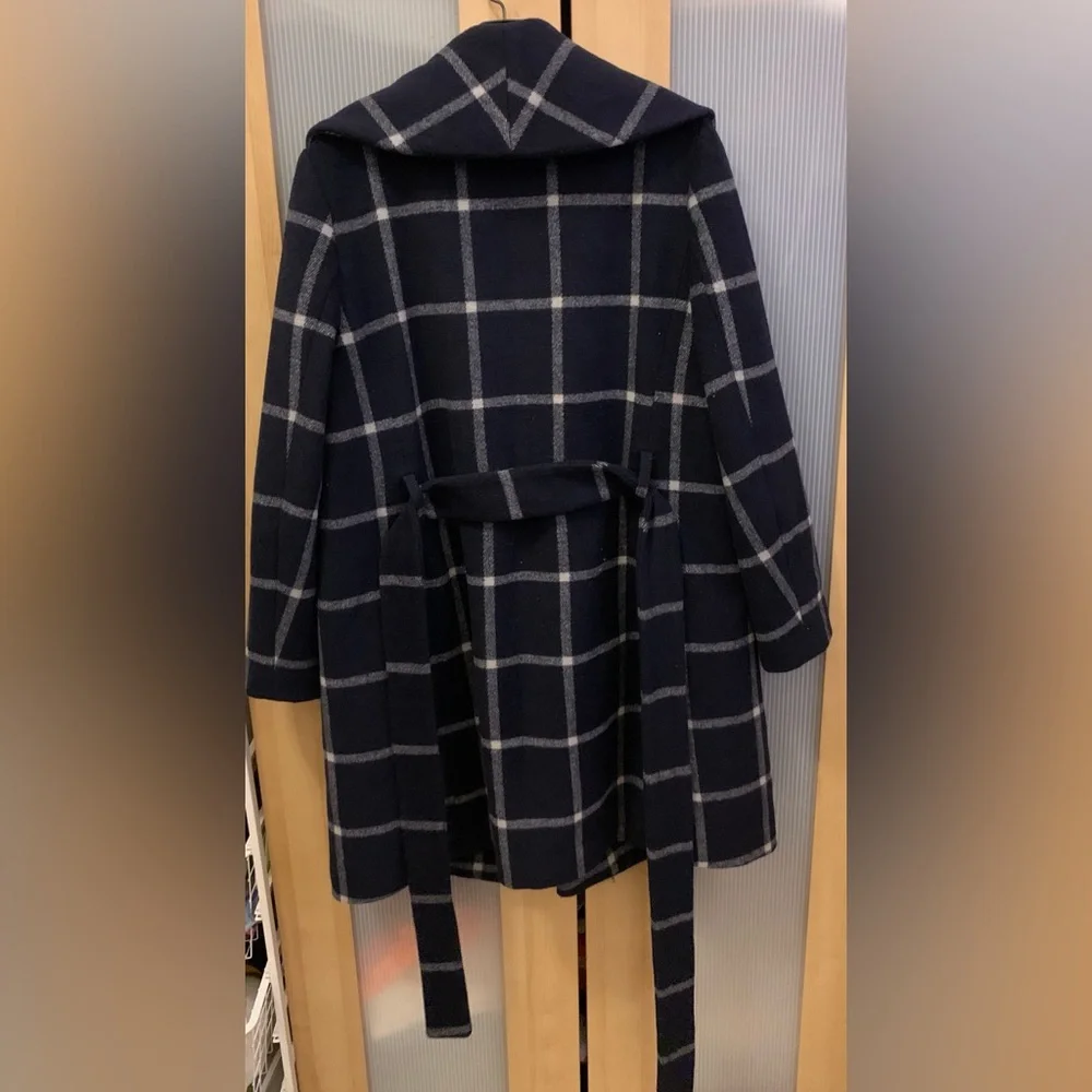 Ann Taylor wool blend windowpane coat Size MP - Picture 2 of 16